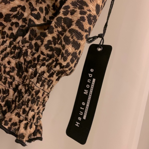 Leopard top with cinched waist - Picture 4 of 5